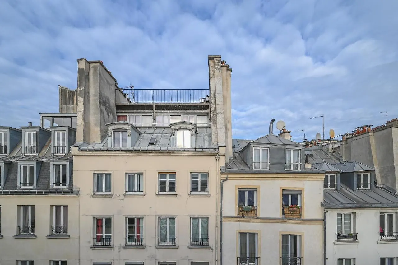 Clery 57 Apartment Paris France